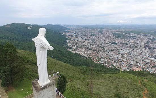 Apto 3 Quartos Com Espaco Gourmet E Vista Panoramica Посус-ди-Калдас Экстерьер фото
